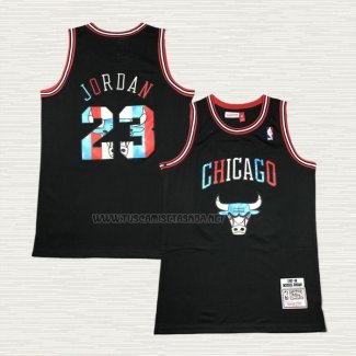 Camiseta Michael Jordan NO 23 Chicago Bulls Mitchell & Ness 1997-98 Negro2