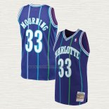 Camiseta Alonzo Mourning NO 33 Charlotte Hornets Mitchell & Ness Violeta