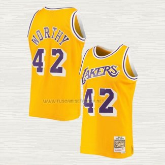 Camiseta James Worthy NO 42 Los Angeles Lakers Mitchell & Ness 1984-85 Amarillo