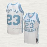Camiseta Michael Jordan NO 23 NCAA North Carolina Mitchell & Ness Tar Heels 1983-84 Blanco