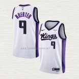 Camiseta Kevin Huerter NO 9 Sacramento Kings Association 2023-24 Blanco