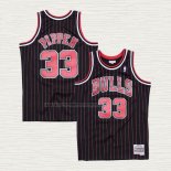 Camiseta Scottie Pippen NO 33 Chicago Bulls Hardwood Classics Throwback 1995-96 Negro