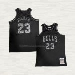 Camiseta Michael Jordan NO 23 Chicago Bulls Mitchell & Ness 1997-98 Negro Swingman