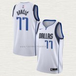 Camiseta Luka Doncic NO 77 Dallas Mavericks Association 2020-21 Blanco