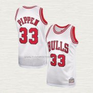 Camiseta Scottie Pippen NO 33 Chicago Bulls Mitchell & Ness 1997-98 Blanco
