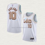 Camiseta Darius Garland NO 10 Cleveland Cavaliers Ciudad 2022-23 Blanco