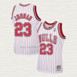 Camiseta Michael Jordan NO 23 Chicago Bulls Hardwood Classics Reload Blanco