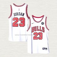 Camiseta Michael Jordan NO 23 Chicago Bulls Association 2022-23 Blanco